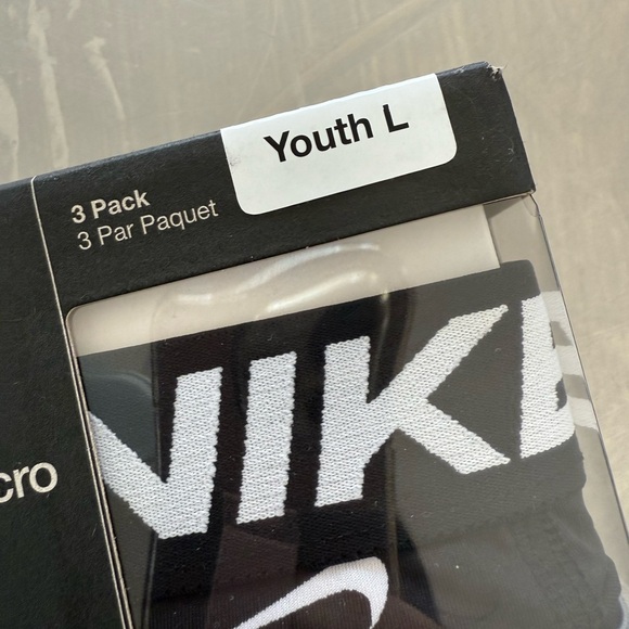 NEW: Nike Dri-FIT Essentials Micro Youth Boxer Briefs - Black and Gray - Picture 3 of 6